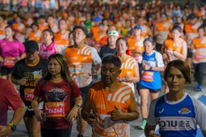 BIB: 292, 26268, 5510
                            <button type="button" onclick="openModal(22826296)" class="btn btn-primary btn-sm float-right btn-popup" data-toggle="modal" data-target=".modal-high-quality">
                        <i class="fas fa-shopping-cart"></i> Add to Cart
                    </button>
                                            <button type="button" onclick="isThisMe(22826296, true)" class="btn btn-success btn-sm float-right btn-popup btn-isme hidden" data-toggle="tooltip" data-placement="bottom" title="นี่คือรูปของคุณใช่ไหม คลิกที่นี่เพื่อเอาเข้าอัลบั้ม">
                        <i class="fas fa-plus"></i> Add to album
                    </button>
                    <button type="button" onclick="isThisMe(22826296, false)" class="btn btn-warning btn-sm float-right btn-popup btn-isnotme hidden">
                        <i class="fas fa-ban"></i> Remove from album
                    </button>